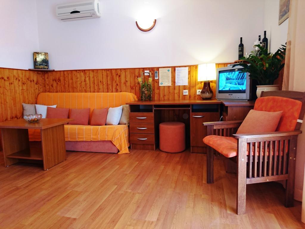 Apartments Radis 자톤 외부 사진